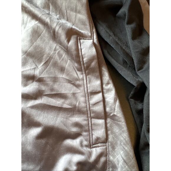 Under Armour Mens Jacket Size XL Windbreaker Full Zip Loose Yellow Gold Black - Picture 3 of 10